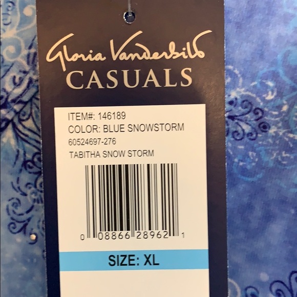 Long Sleeve blue decorative shirt. - Picture 2 of 4